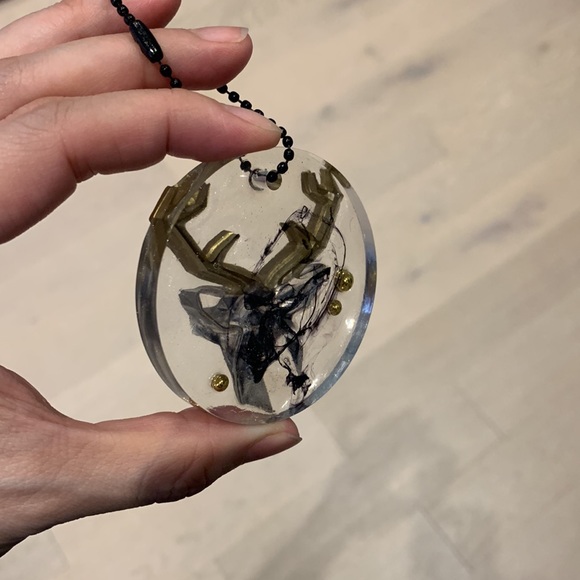 Hand Made Resin Craft - Picture 3 of 5